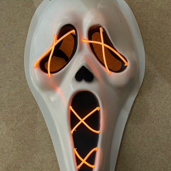 LED Light-Up Clown Mask - Picture 7 of 14